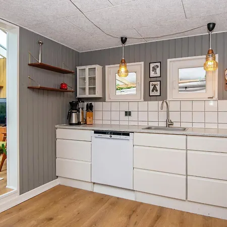 6 Person In Hejls-by Traum * Hejls